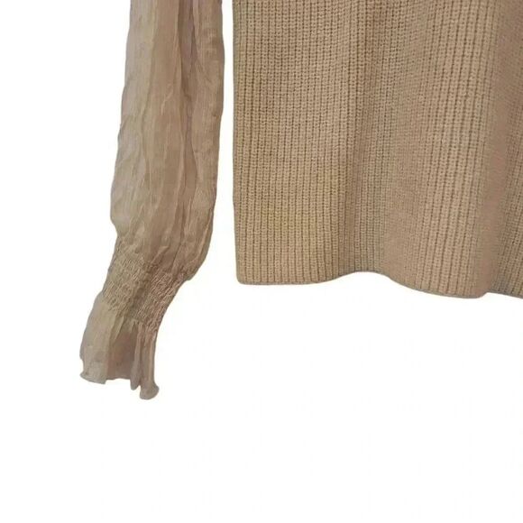 Downeast Women's Beige Acrylic/Poly/Nylon Sunny Day Chic Ruffle Trim Knit Top - Picture 4 of 10